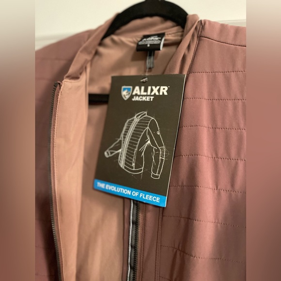 Kuhl women’s Alixr jacket. New with tags! - Picture 8 of 11